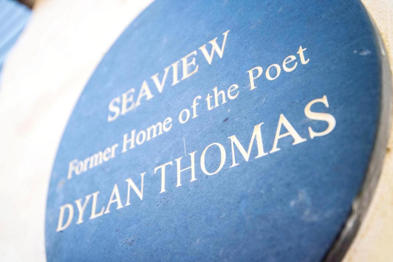 Dylan Thomas Sea View Bed & Breakfast Laugharne Exterior photo